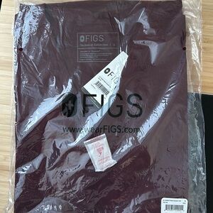 FIGS Casma Scrub Top